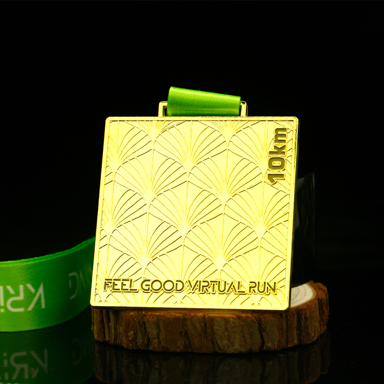 Metal Custom Gold Square Medal for Running